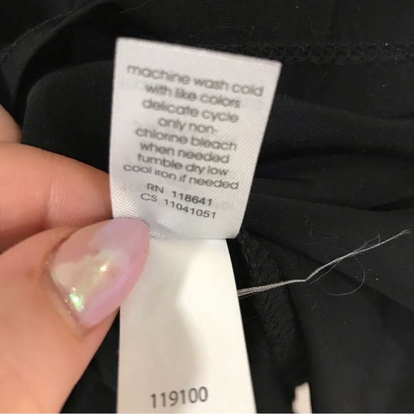 Lane Bryant Black Sleeveless Blouse - Picture 7 of 7